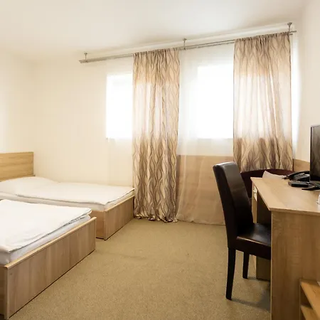 Dastan Hotel 3*